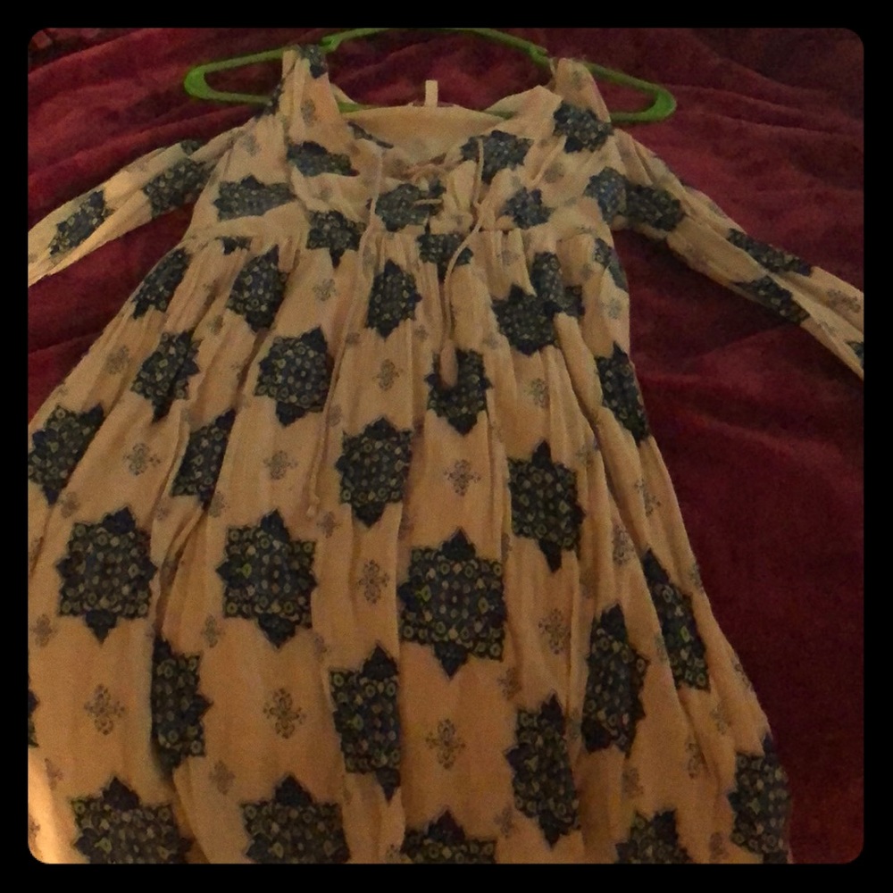 Long sleeve summer dress size small